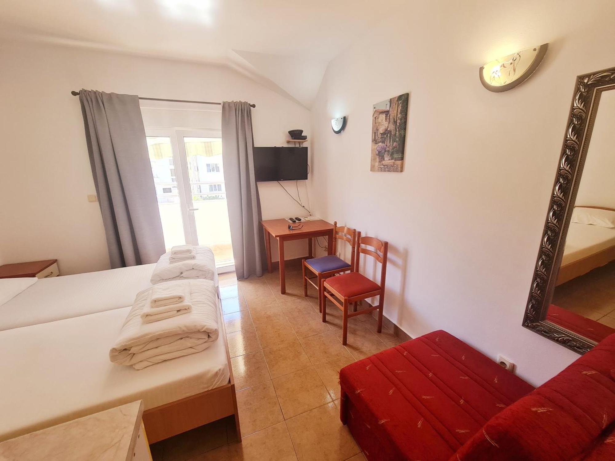 Apartments Pier Budva Zimmer foto
